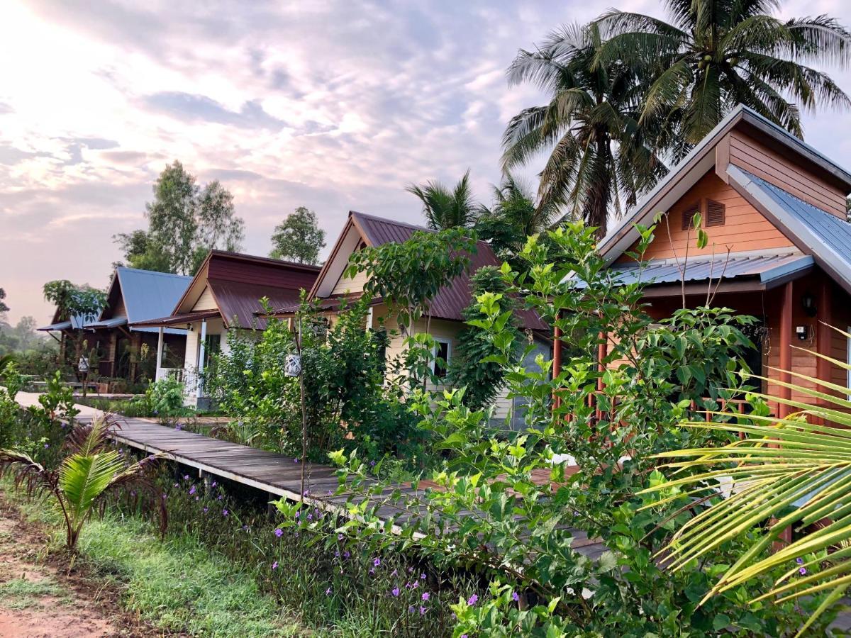 Baan Thung Home Stay Prasat Dış mekan fotoğraf